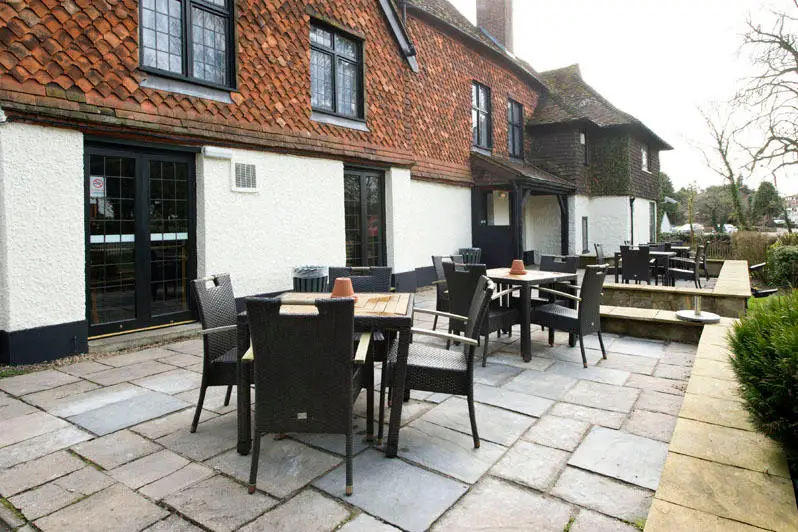 Mill House Beefeater_Redhill_slider_image_1
