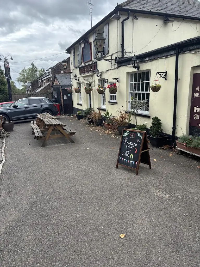 Carla B_The Plough_Redhill_review