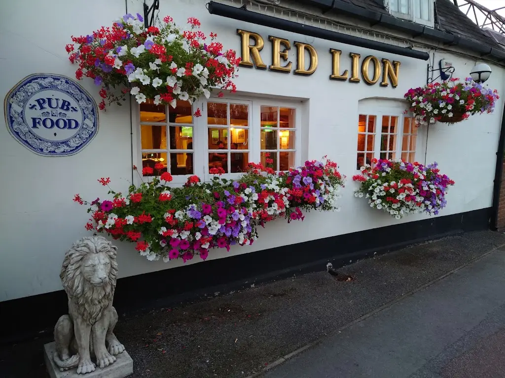 Red Lion restaurant in Redhill