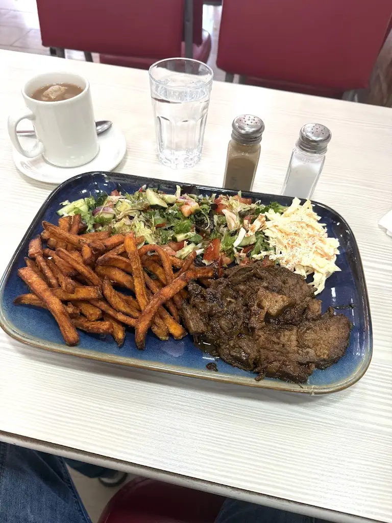 Jay Zeee_Redhill Pop Inn Cafe_Redhill_review