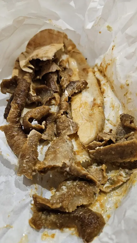 Mo_Redhill Kebab House_Redhill_recensione