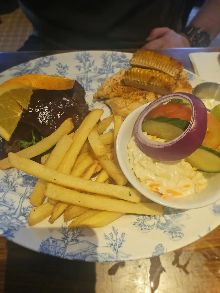 Florida Casquejo_The Bletchingley Arms_Redhill_review