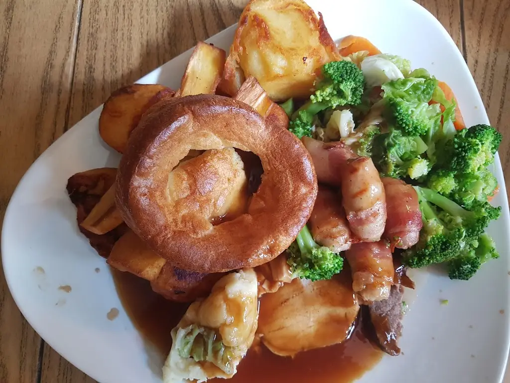 Menu_The Feathers_Redhill_image_5