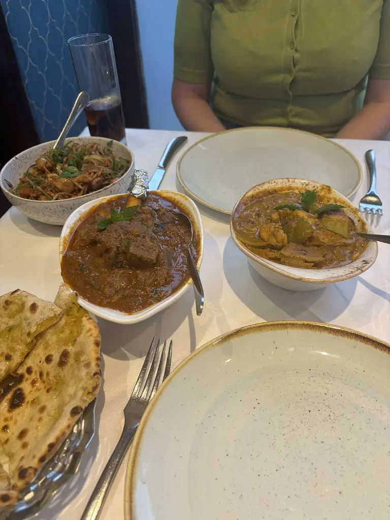 Graham O'Shea_New Gurkha Kitchen_Redhill_review