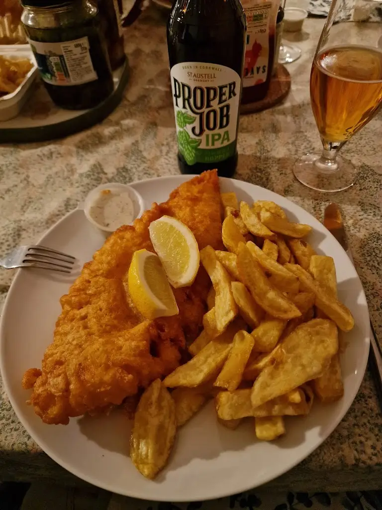 Supreme Fish & Kebab_Redhill_slider_image_3