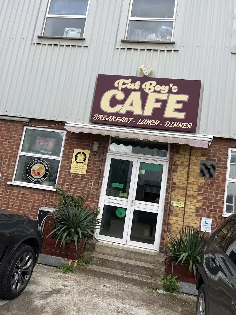 Gordon Brimage_Fat Boys Cafe Breakfast Lunch_Redhill_review