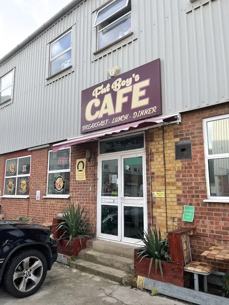 Fat Boys Cafe Breakfast Lunch Restaurant in Redhill