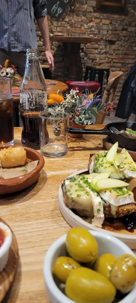 Menu_Manchega Tapas Y Vinos_Ripon_image_4