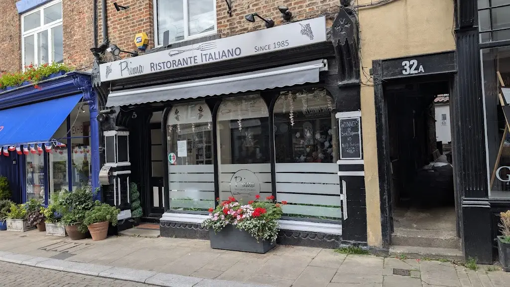 Prima Pizzeria_Ripon_slider_image_3