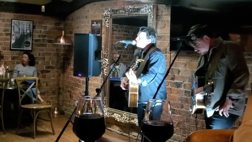 MICK AND TRACEY Cope_Storehouse Bar & Eatery_Ripon_review