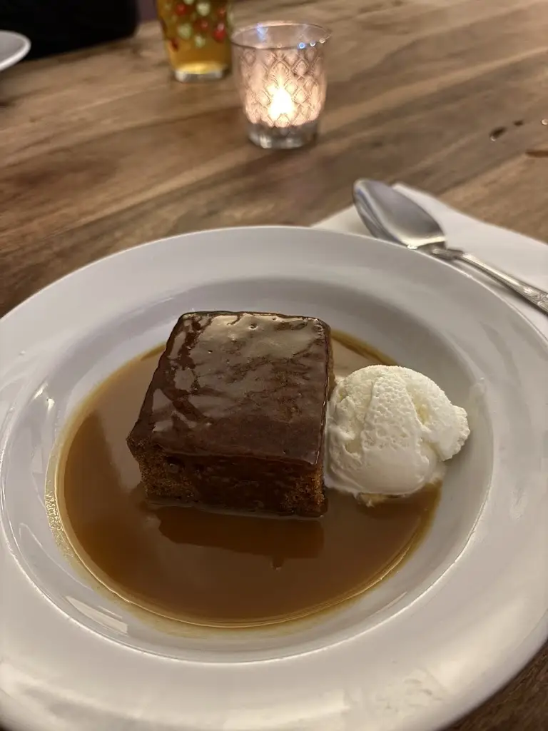 Rachael Cawte_Newcastle House Hotel_Rothbury_review