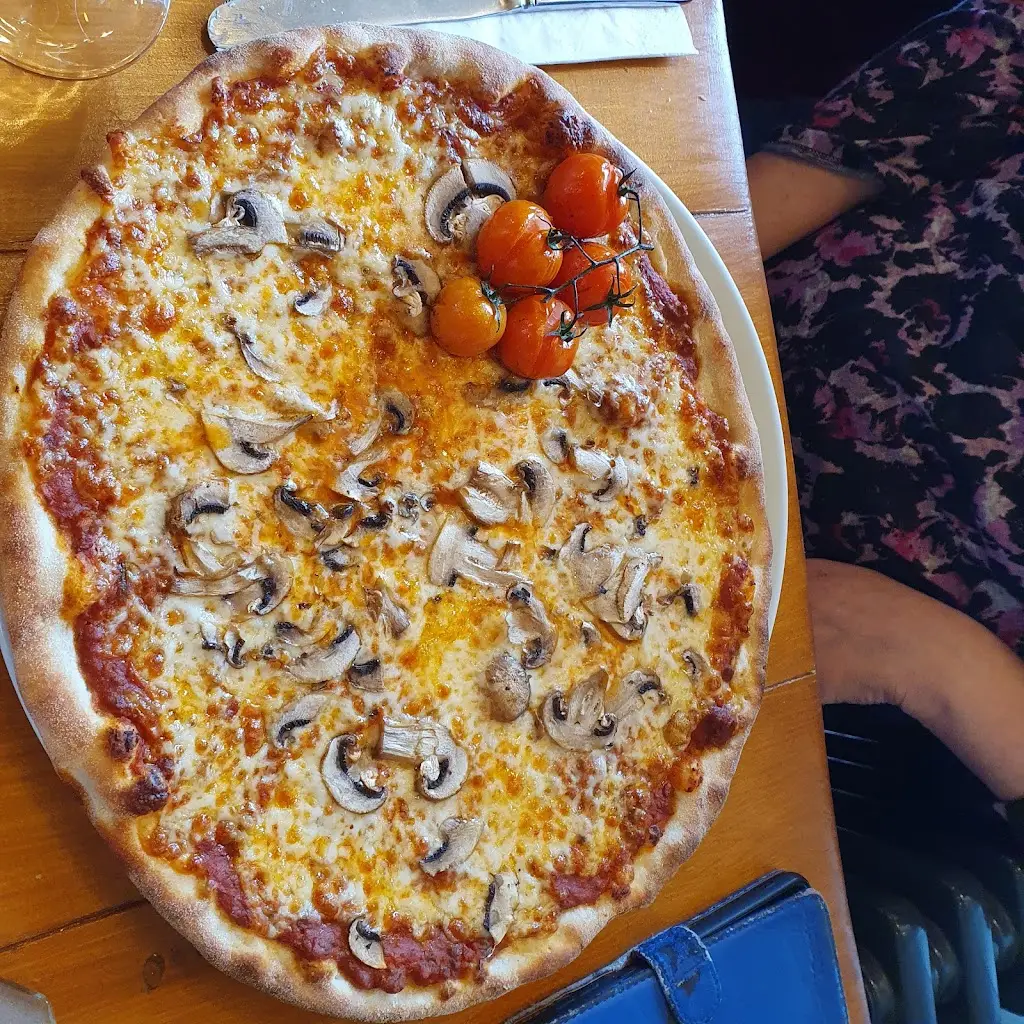 Menu_Brizzolari’s_Rowlands Gill_image_8