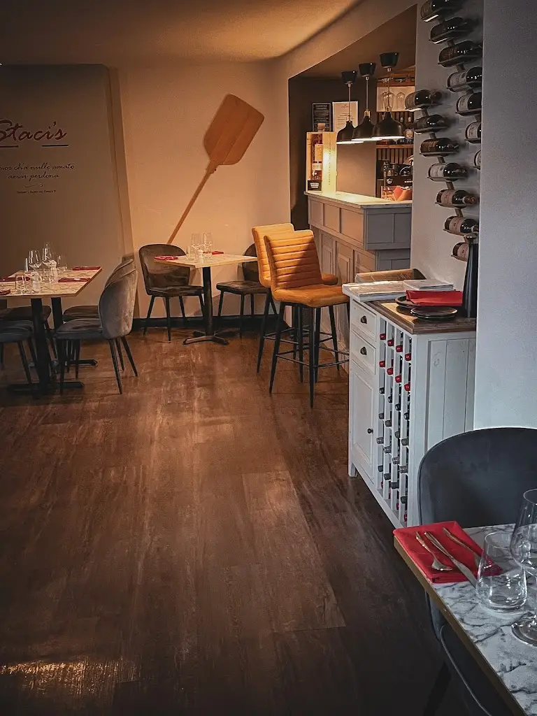 Staci's Italian Restaurant_Rothwell_slider_image_3