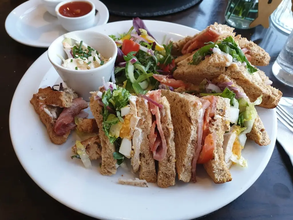 Menu_The Lakes at Stambridge_Rochford_image_6