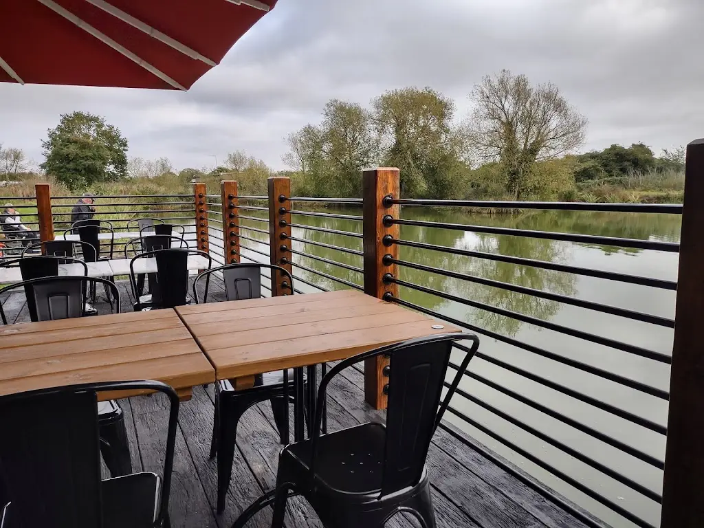 The Lakes at Stambridge restaurante en Rochford