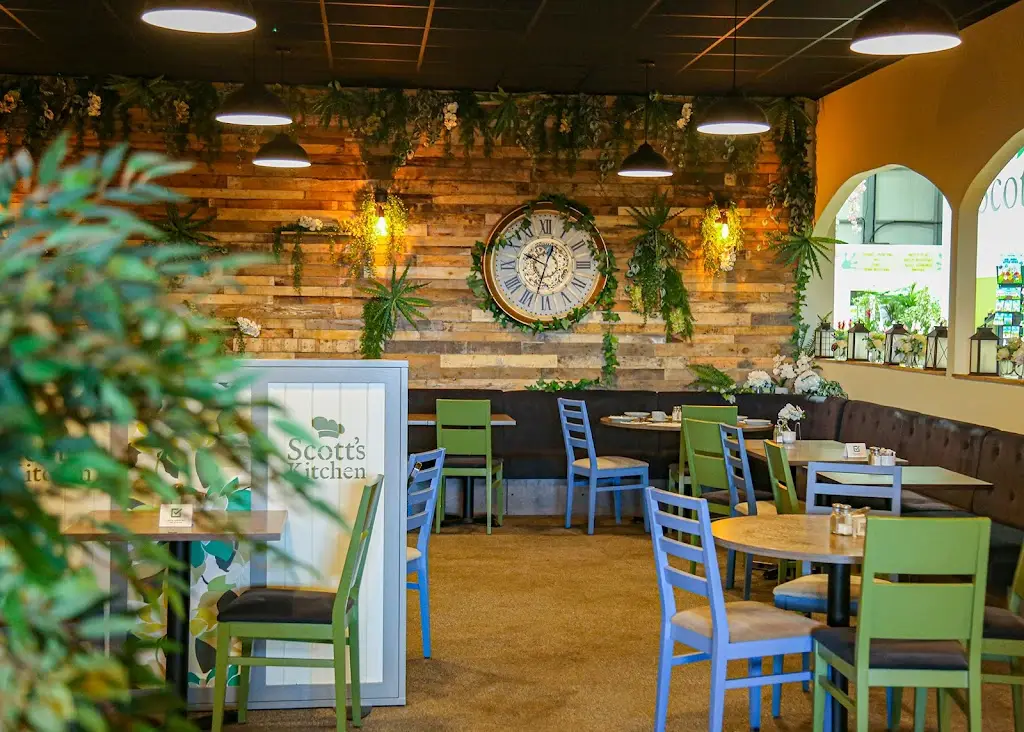 Scott's Kitchen_Rochford_slider_image_1