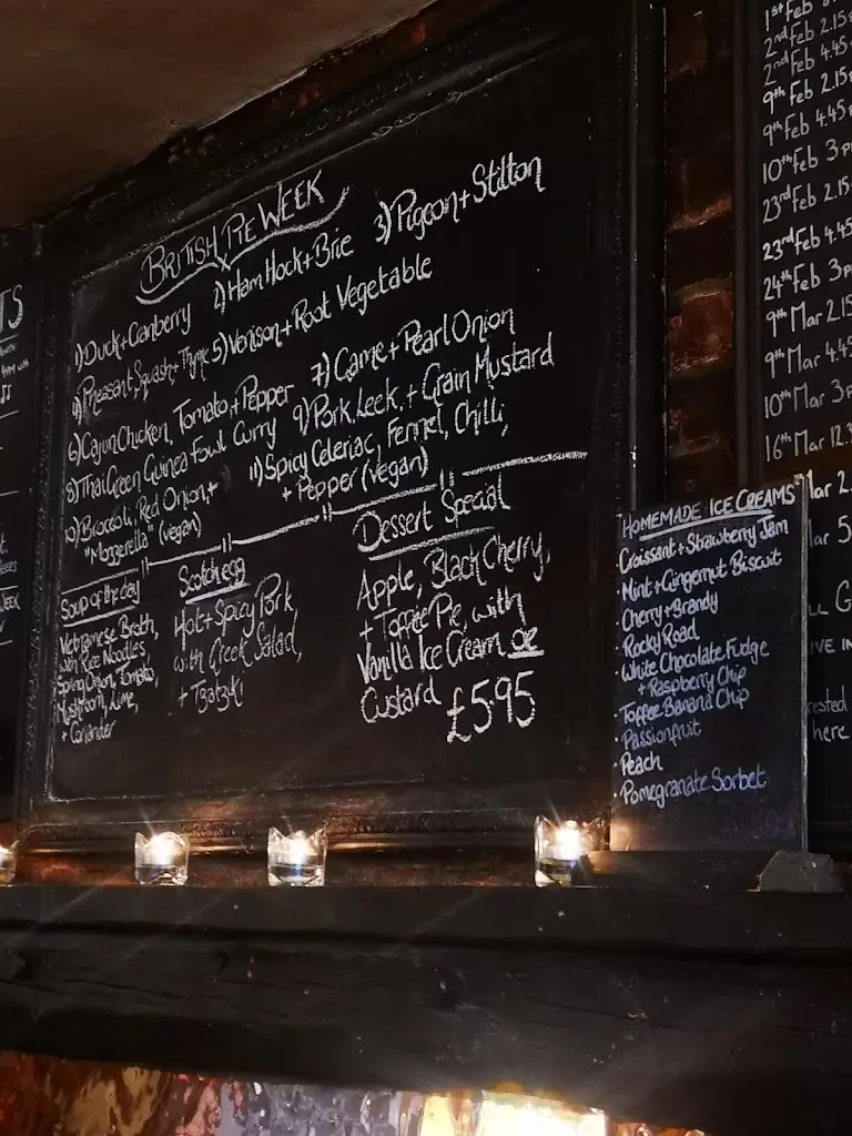 Menu_Three Tuns_Romsey_image_3