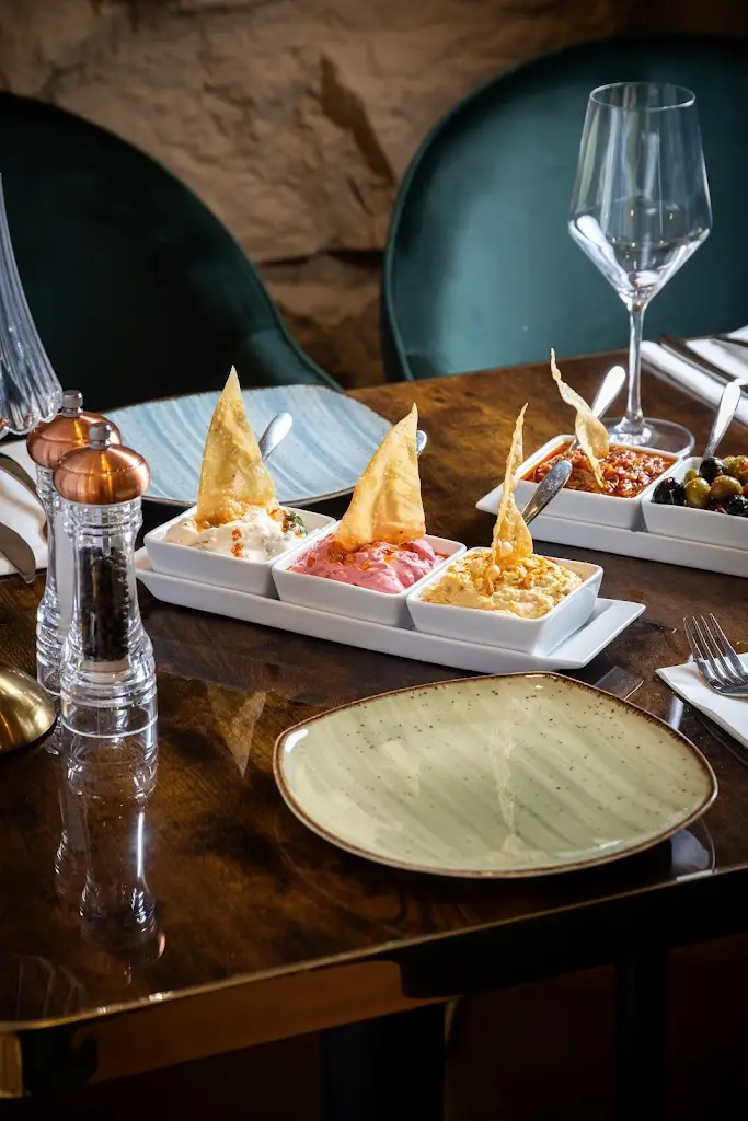 Bosphorus Turkish Kitchen_Romsey_slider_image_2