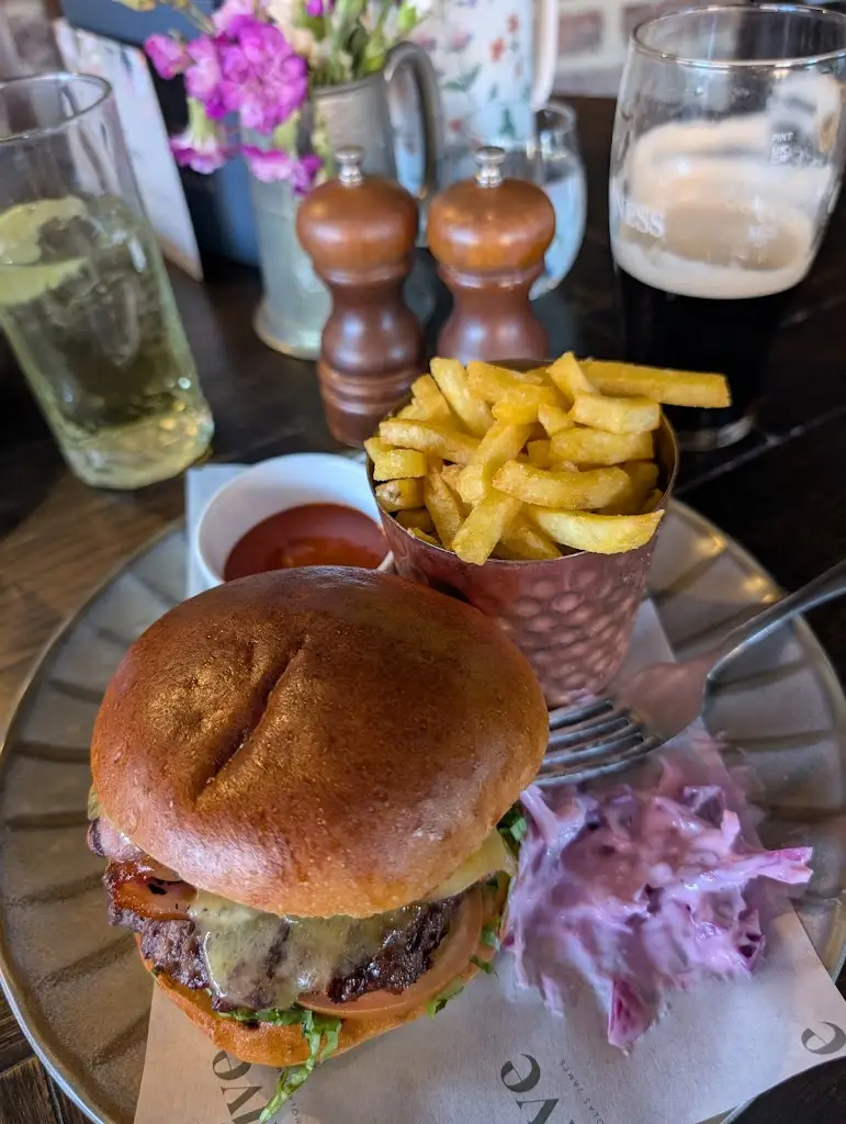 The Olive Tree_Romsey_slider_image_3