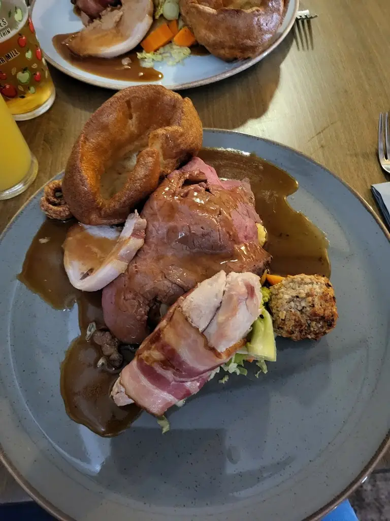 Sarah Morris_The Hunters Inn Romsey_Romsey_review