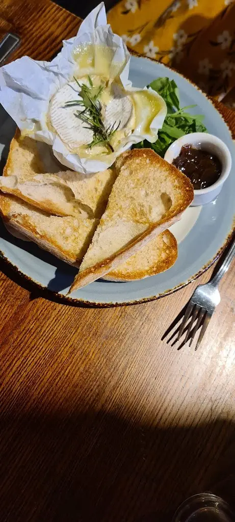 Simon Stephens_Luzborough_Romsey_review