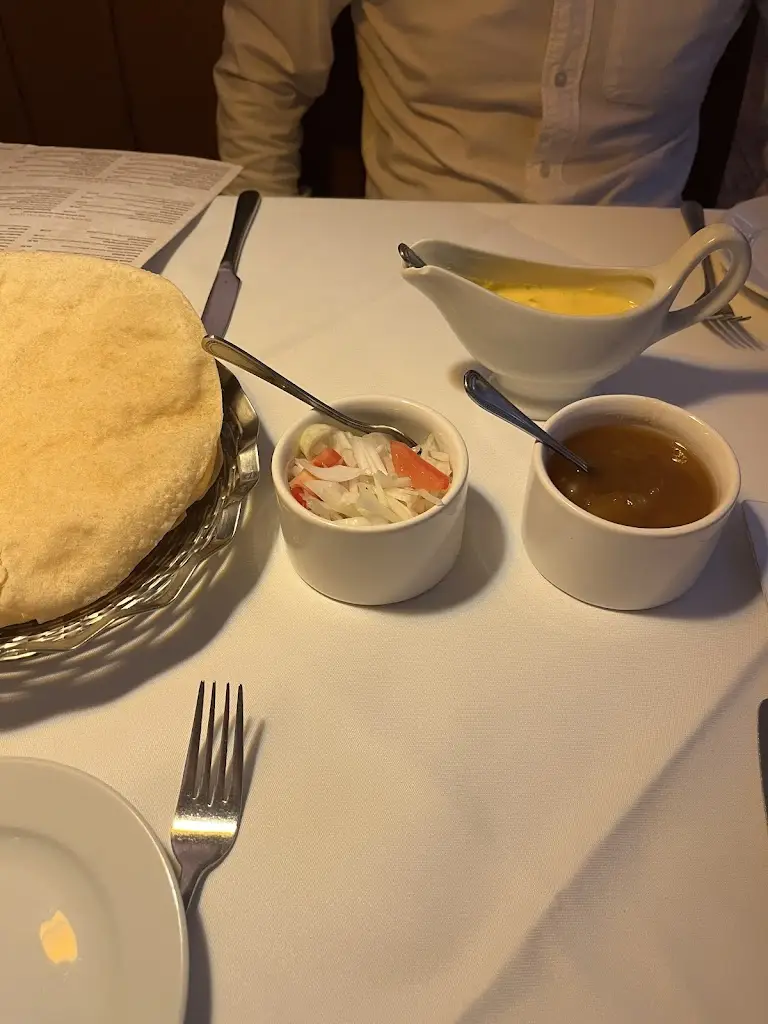 Julie Jones_Romsey Purbani_Romsey_review