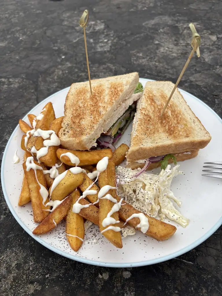 Tasha Barnfield_Little Acorn Cafe_Roxton_review