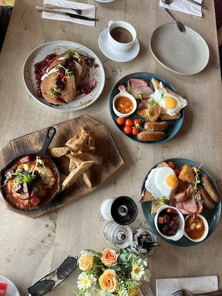 Elate Cafe Restaurant_Rottingdean_slider_image_3