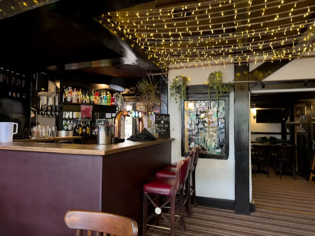 Duck Inn_Rottingdean_slider_image_1