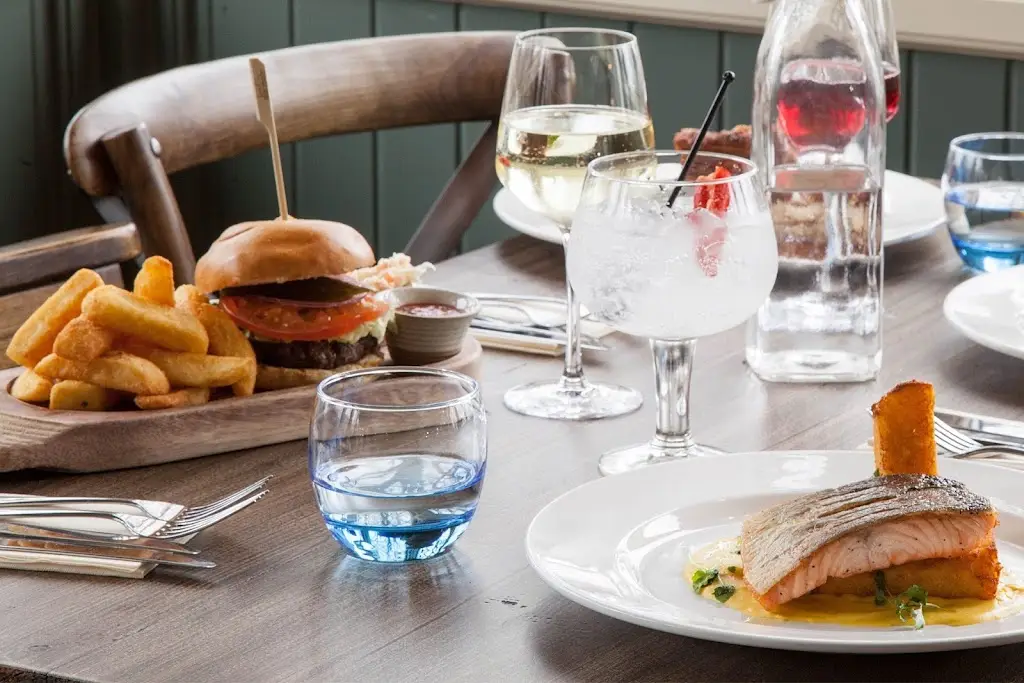 The Alice Lisle, Ringwood_Ringwood_slider_image_3