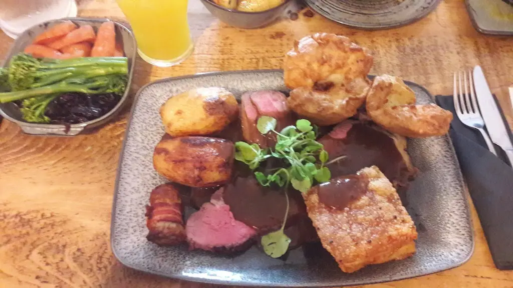 Menu_The Royal Wootton Bassett_Royal Wootton Bassett_image_6