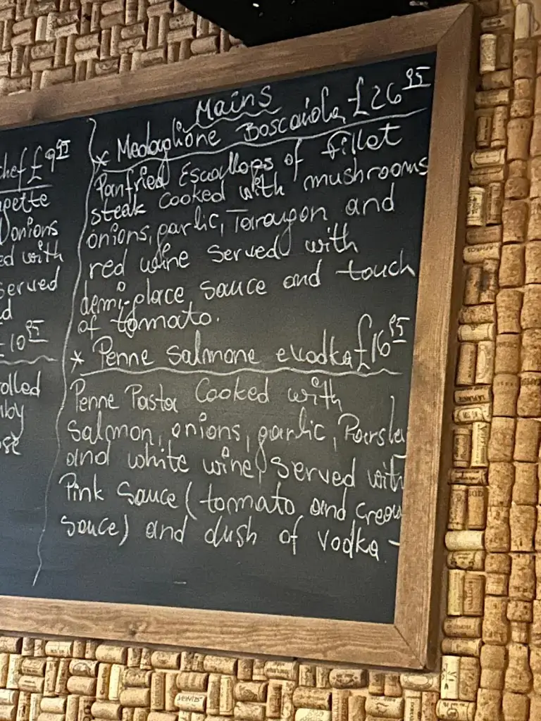 Menu_Il Camino Italian Restaurant_Royal Wootton Bassett_immagine_1