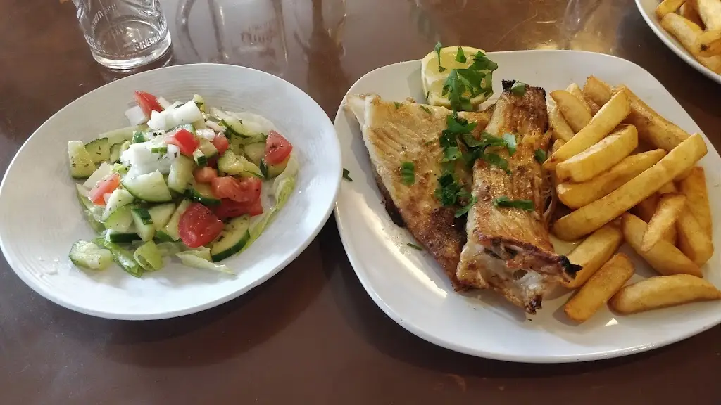 Menu_The White Hart_Roydon_image_6