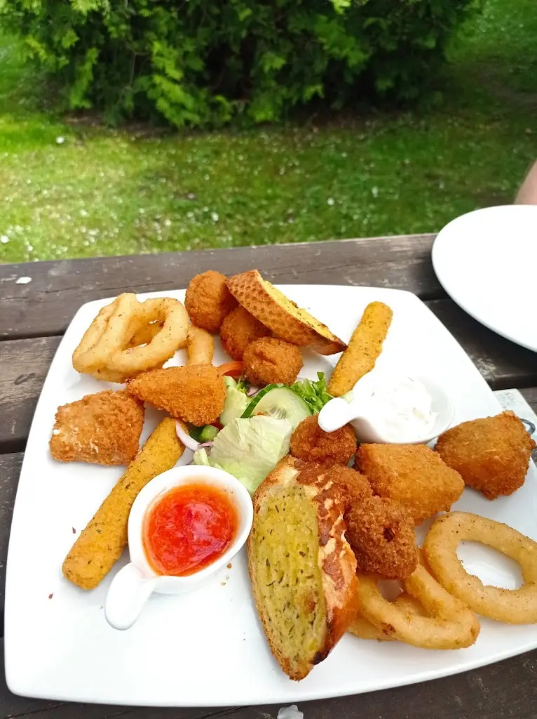 Menu_The New Inn_Roydon_image_9