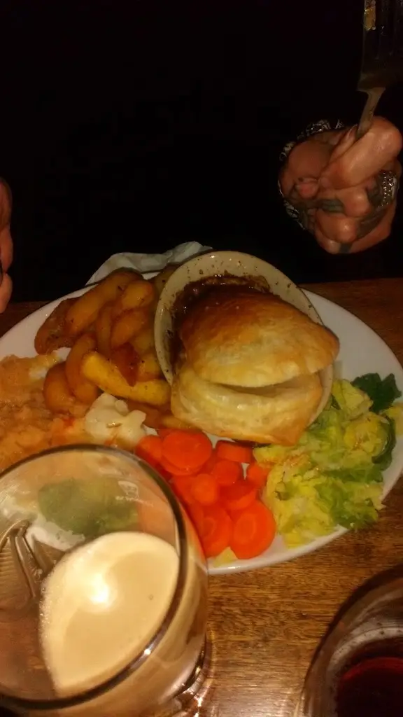 chiccio 88_The New Inn_Roydon_review