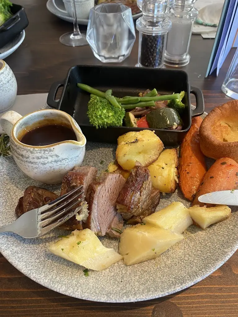 Menu_The Fish And Eels_Roydon_image_7