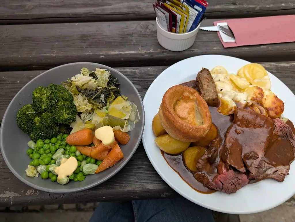 Menu_Man Of Ross_Ross on Wye_image_7