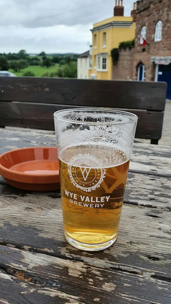 Menu_Man Of Ross_Ross on Wye_image_8