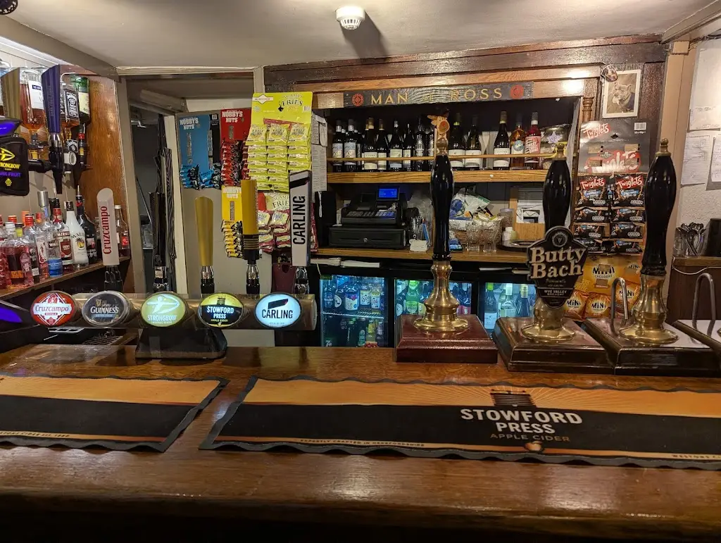 Man Of Ross_Ross on Wye_slider_image_2