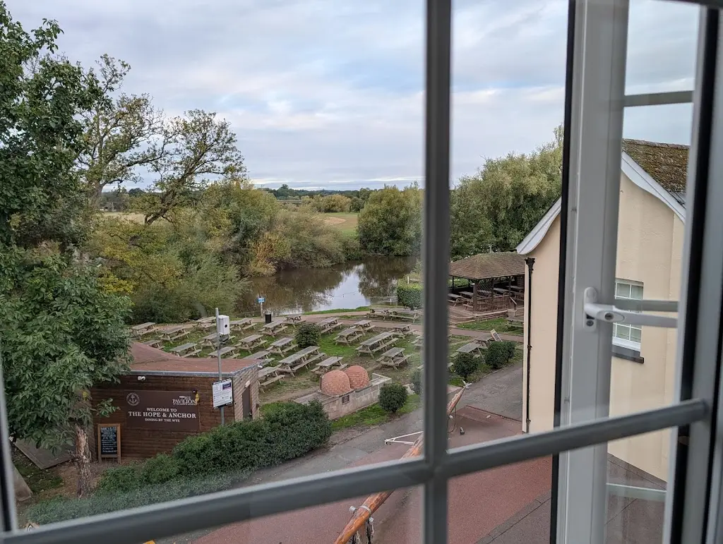 Lord Scott Parker_The Hope and Anchor_Ross on Wye_review