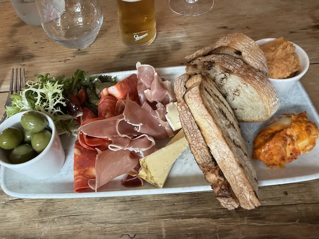 Riverside Inn_Ross on Wye_slider_image_3