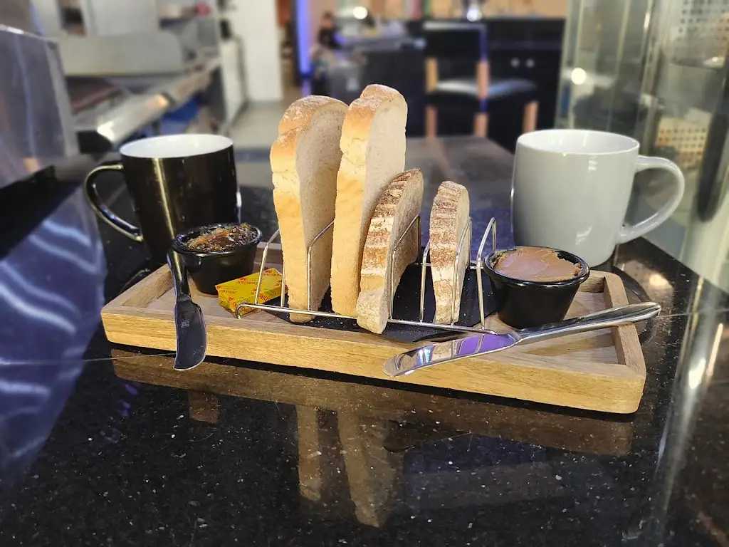 Menu_Esca Restaurant & Coffee Bar with Rooms_Ross on Wye_image_9