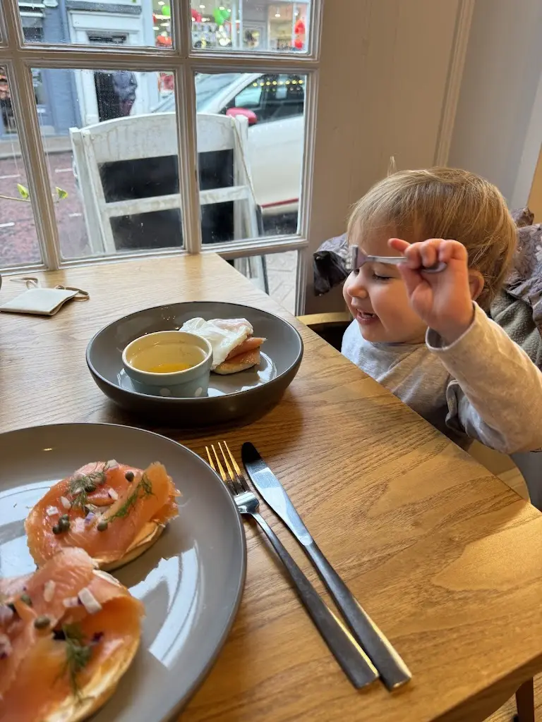 Jane Pye_Esca Restaurant & Coffee Bar with Rooms_Ross on Wye_review