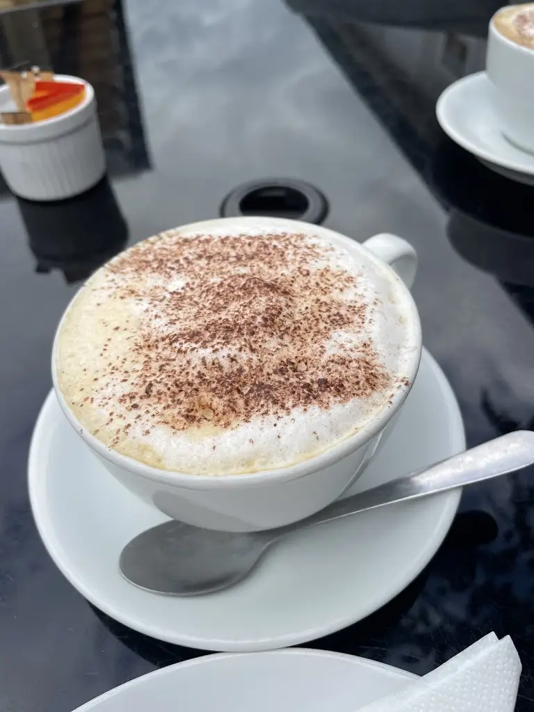 Gerald Tessier_Jam Jar_Rowhedge_reseña