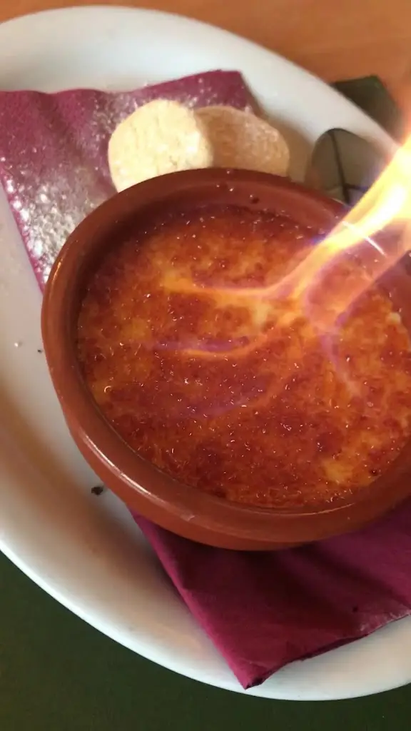 Wooden Fender_Rowhedge_slider_image_2