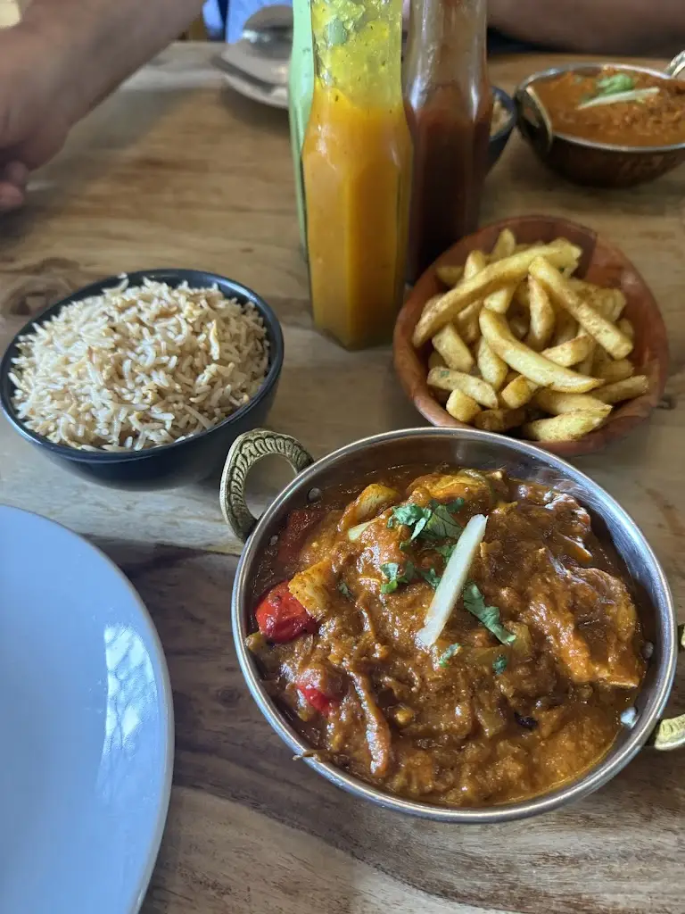 Alisha Harper_The Rowley Bar and Grill_Rowley Regis_review