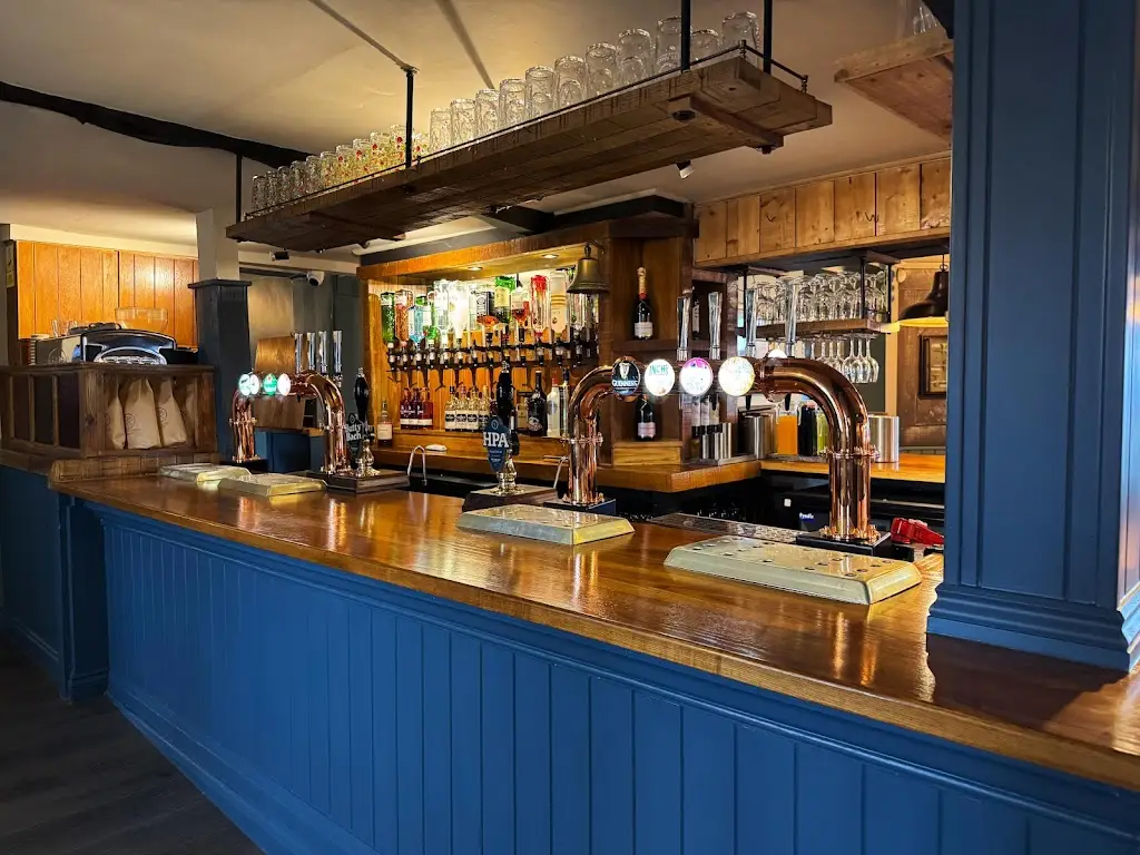 Bell & Bear Inn restaurant in Rowley Regis