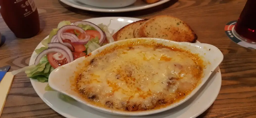 James (ItsMuchMore)_The Fox_Basford_review