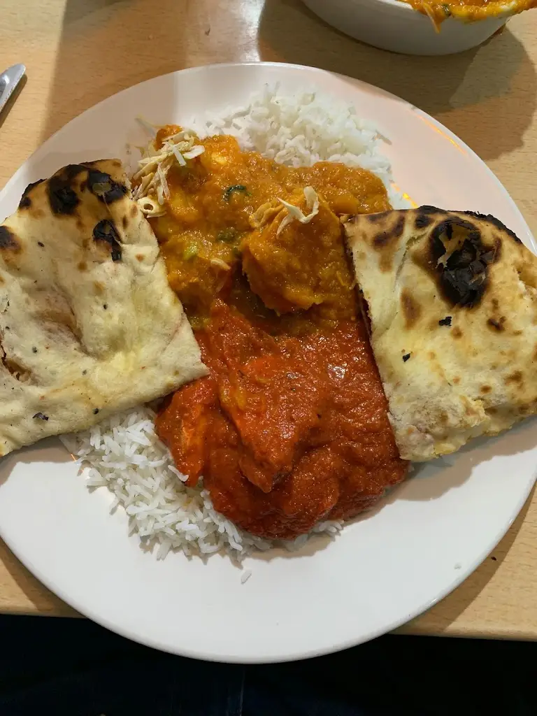 The Raj Spice_Rowley Regis_slider_image_2