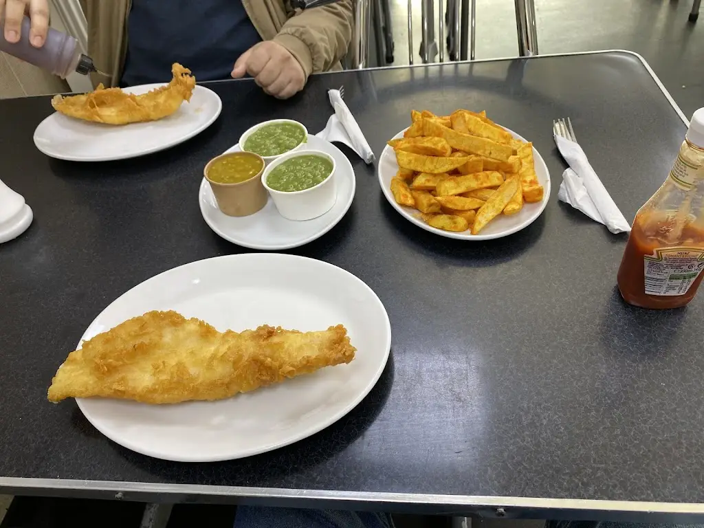 Usman Uppal_Bobbo's Today's Catch Restaurant and Takeaway_Rowley Regis_review